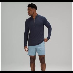 Lululemon Men’s Metal Vent Tech Half Zip 2.0 shirt